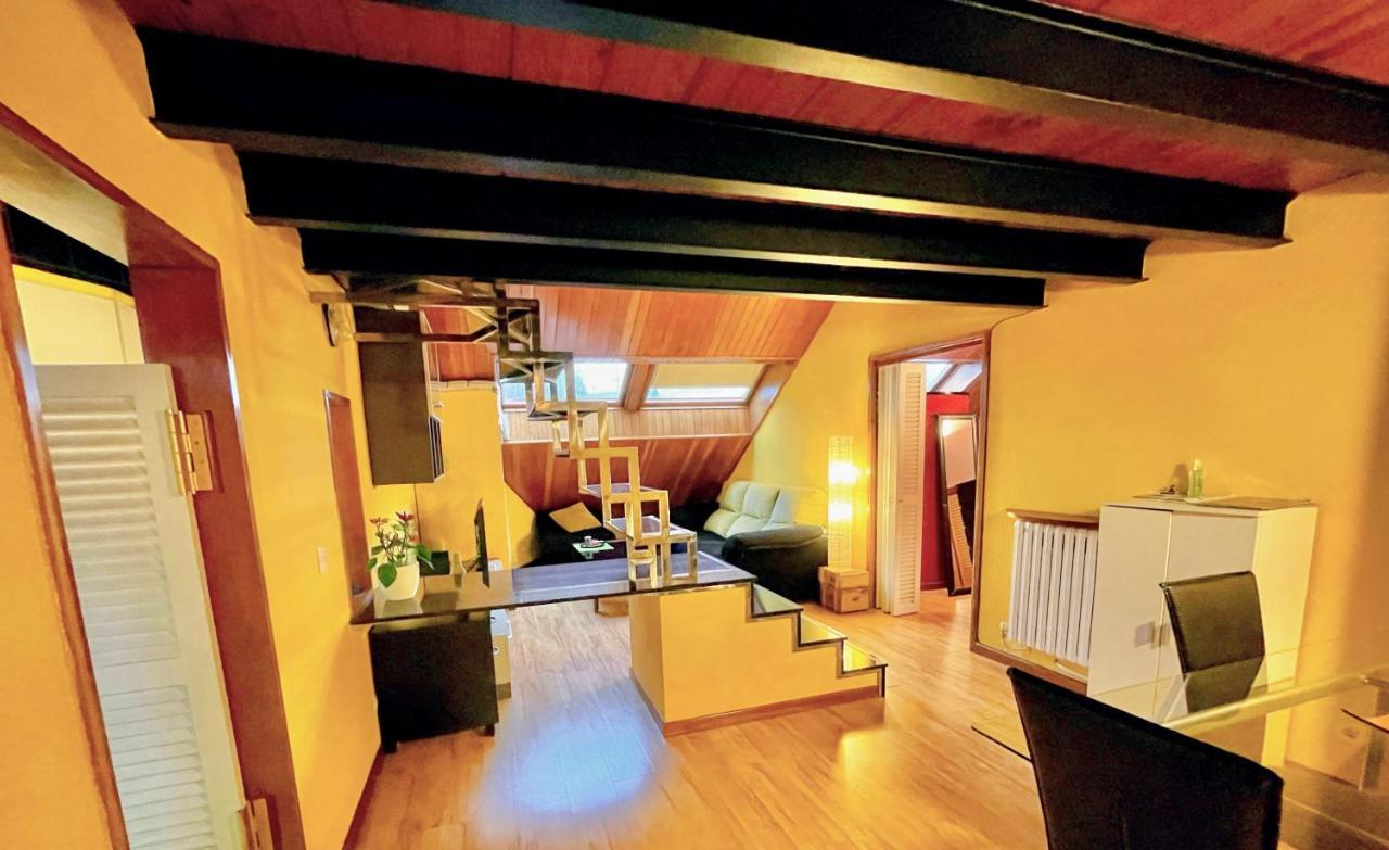 Buhardilla Original Apartment Леон Екстериор снимка